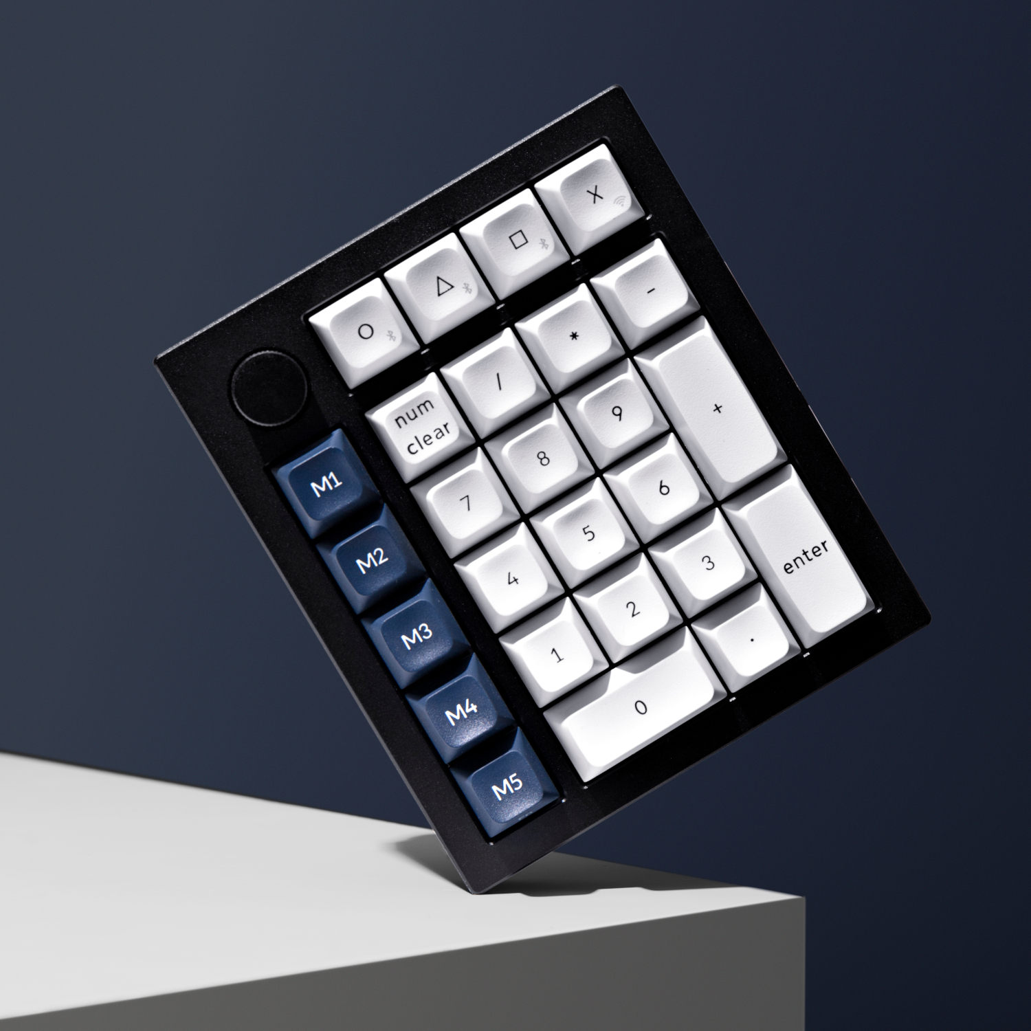 Keychron Q0 Max QMK Gateron Jupiter Banana RGB Wireless Custom Number Pad Shell White - Image 3