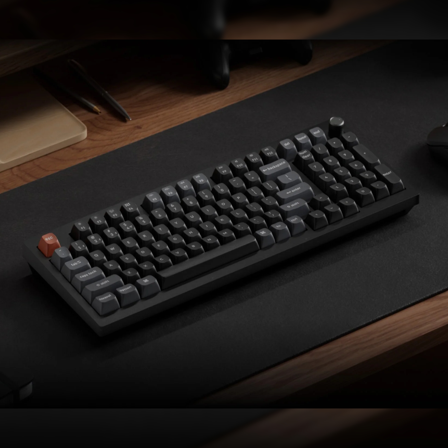Keychron V5 Ultra 96% 8K Red Switch Hot-Swapple Silk POM RGB Wireless Keyboard - Image 6